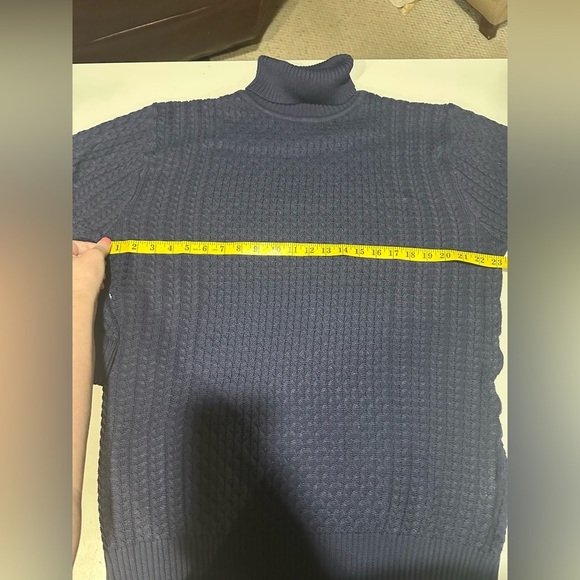 FooCandy Cozy Navy Turtleneck Sweater Size XXL - Picture 3 of 3